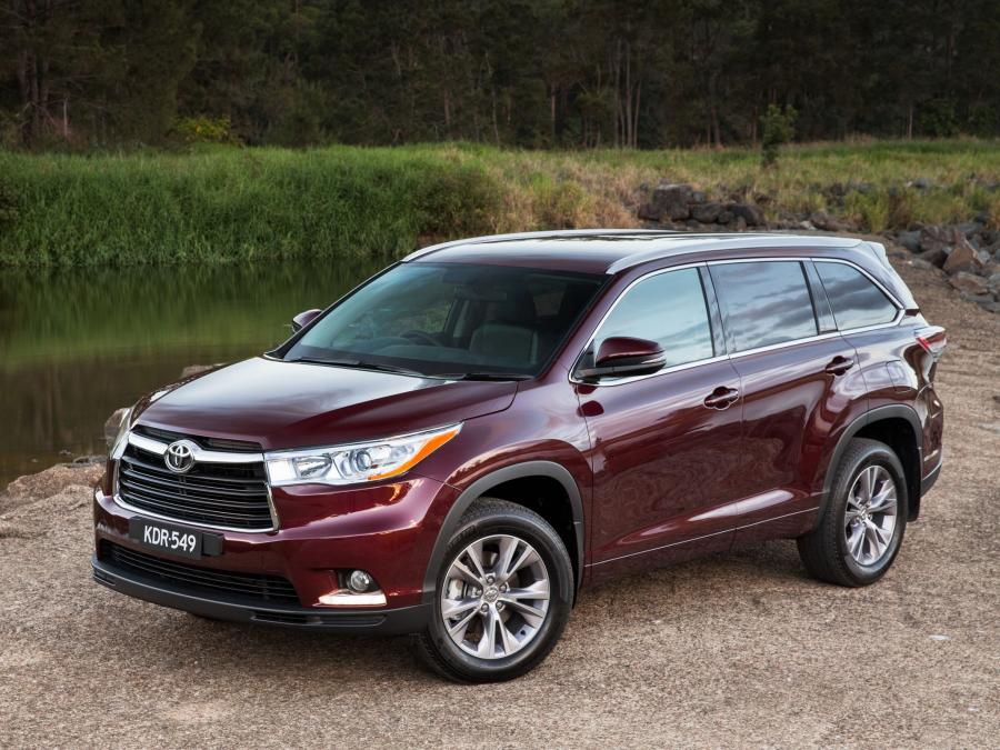 Toyota Kluger 2014 года  (фото 5 из 23)
